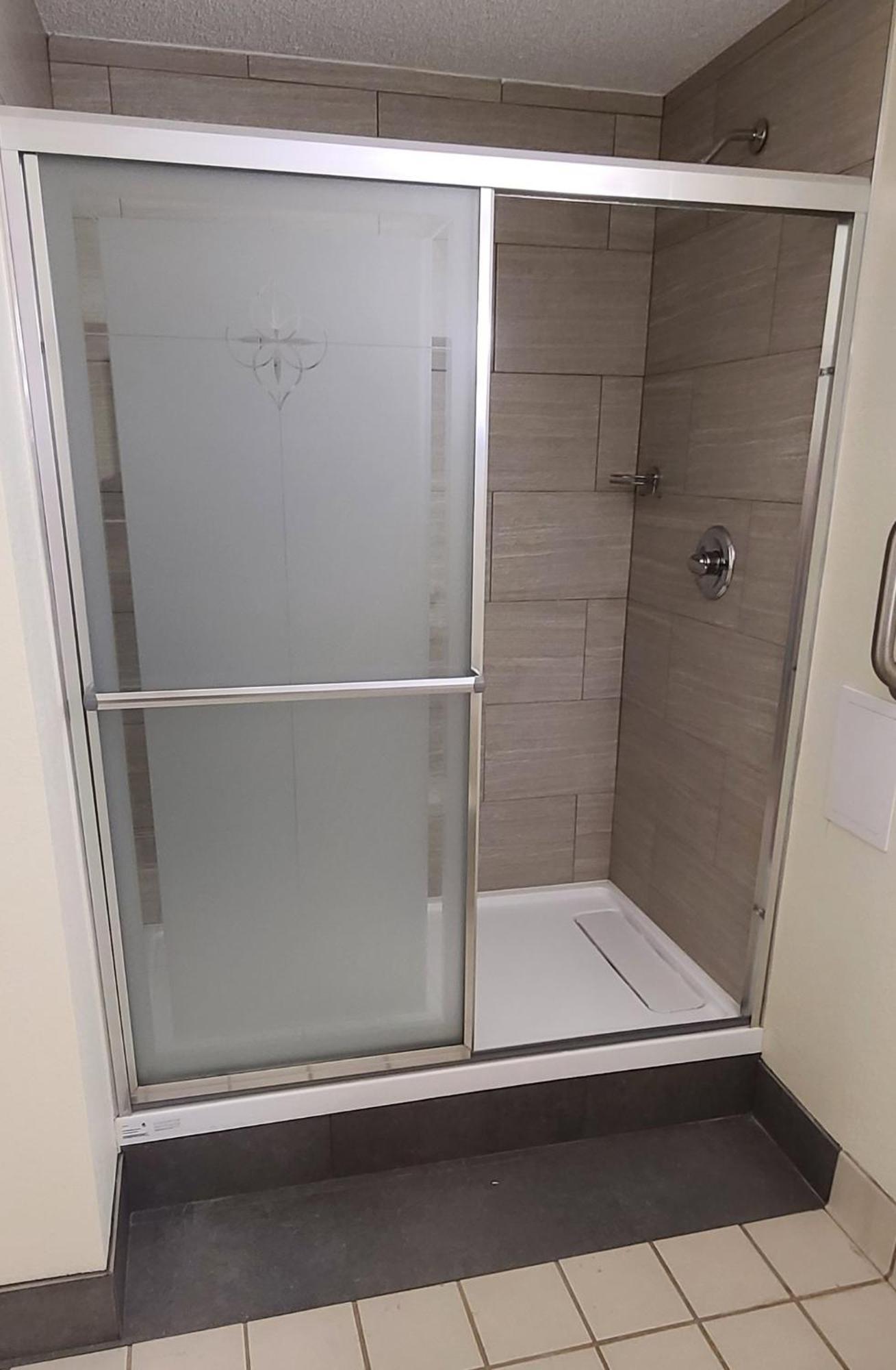 Red Roof Inn & Suites Cornelius - Lake Norman Екстериор снимка